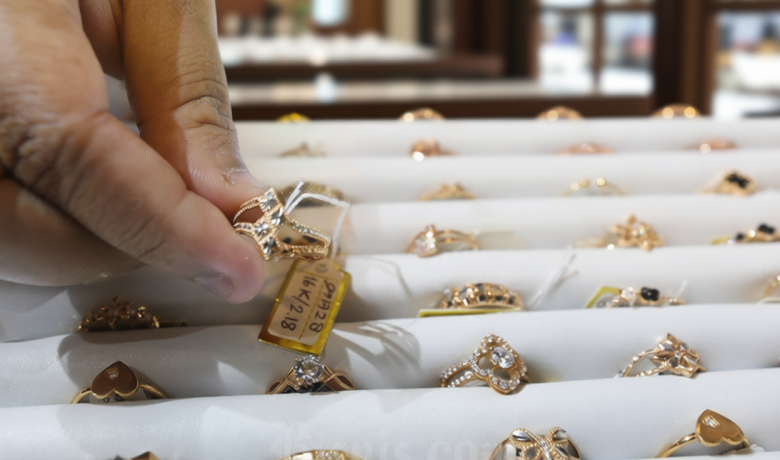 Harga Emas Perhiasan Hari Ini Selasa 23 Juni 2026